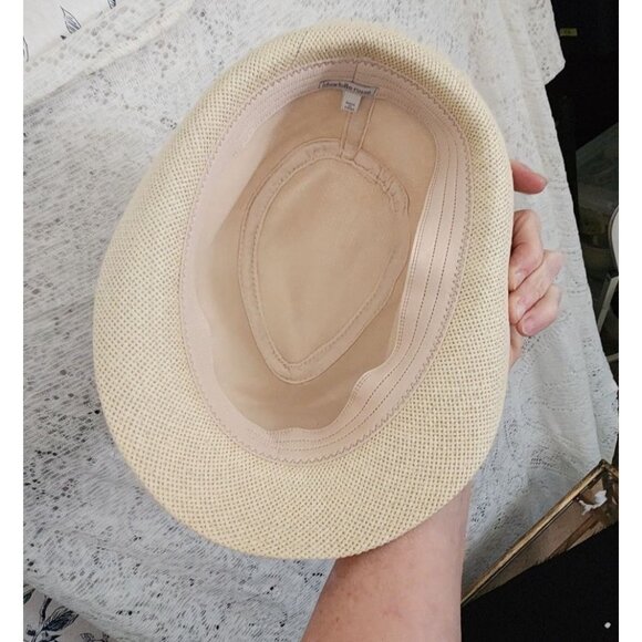 Charlotte Russe Beach Fedora Panama Straw Blue Print Band NWOT Cool Light Sharp! - Picture 3 of 5